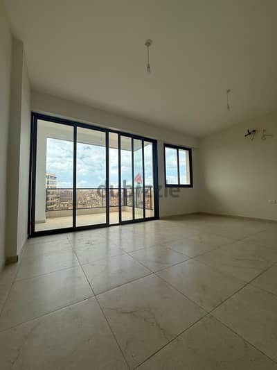 Apartment for rent in Jdeideh with open views