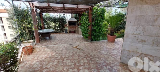 Apartment for sale in Baabdat/ Terrace/ Garden/ Barbecue