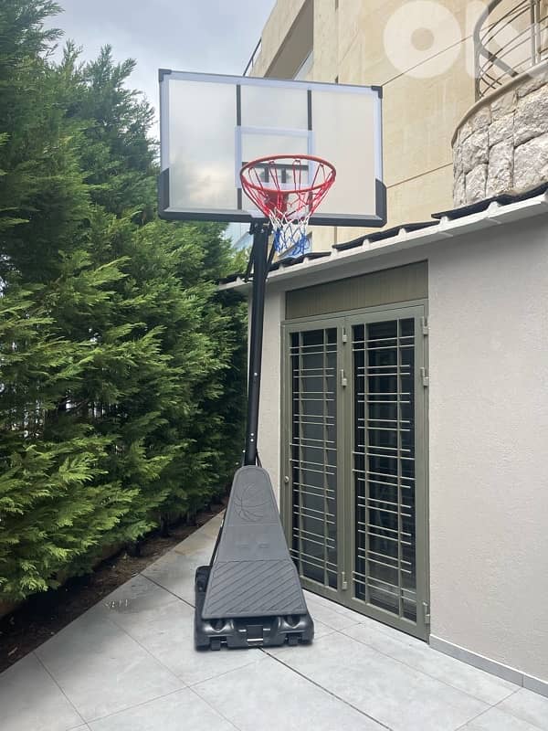 Basketball Hoop adjustable 2.45m - 3.05m board 140cmx80cm 3