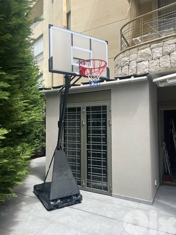 Basketball Hoop adjustable 2.45m - 3.05m board 140cmx80cm 0
