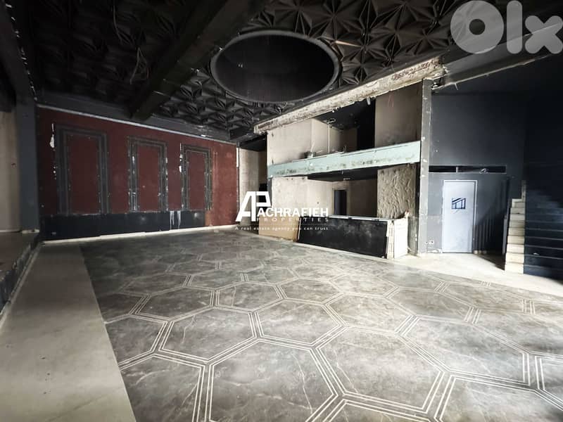 900 Sqm Stand Alone Restaurant With Terrace For Rent in Sodeco 0