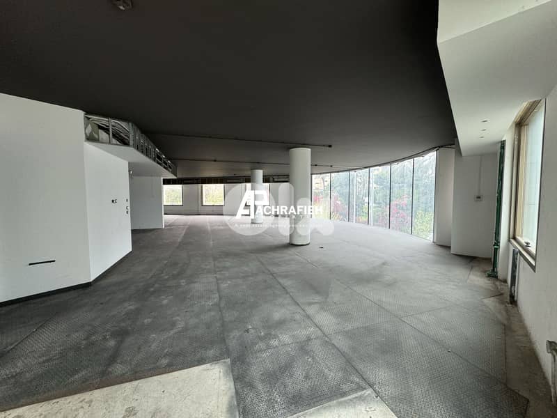 300 Sqm Office for Rent In Downtown 0