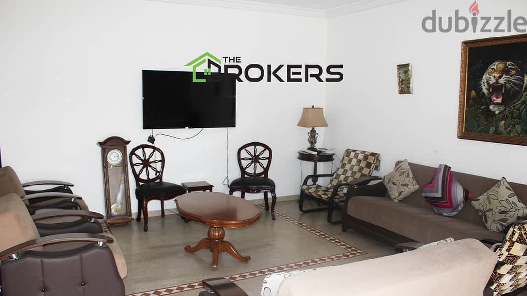 Apartment for sale in Ras Al Nabaa 0