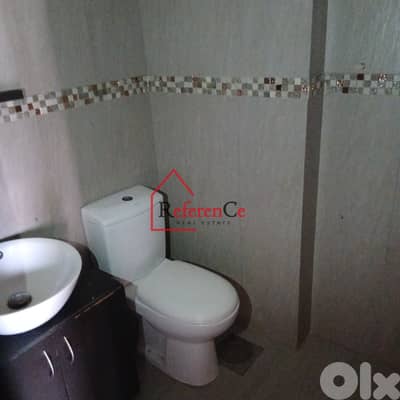 Prime location for rent in Sin El Fil طابق للايجار في سن الفيل