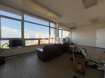 Office for Rent in Bliss – Prime Location مكتب للإيجار في بليس - موقع