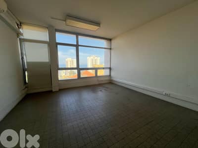 Office for Rent in Bliss – Prime Location مكتب للإيجار في بليس - موقع