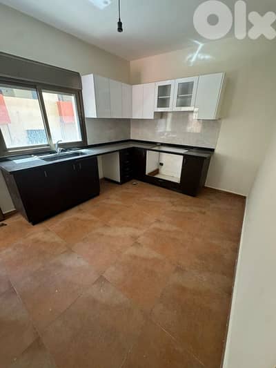 apartment For sale in mansourieh شقة للبيع في المنصورية
