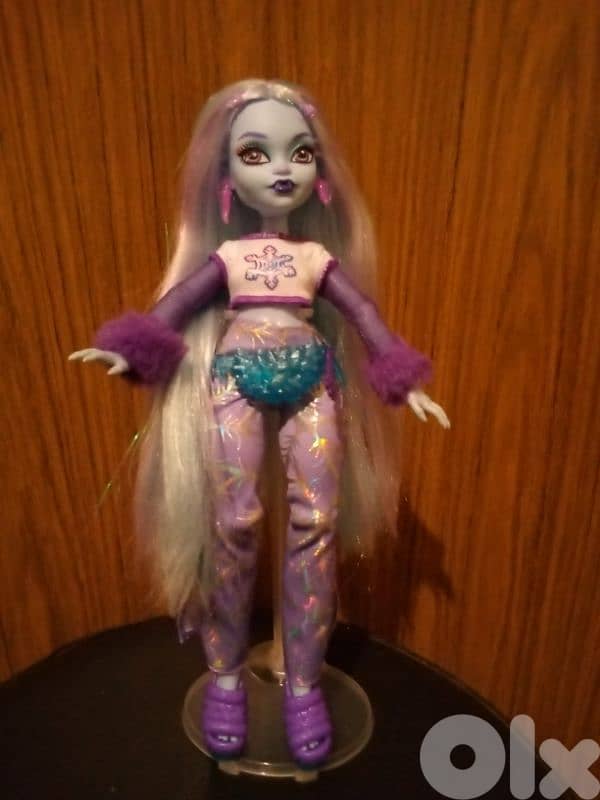 MONSTER HiGH ABBEY BOMINABLE Great doll taller than a regular doll=40$ 6