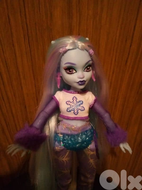 MONSTER HiGH ABBEY BOMINABLE Great doll taller than a regular doll=40$ 5