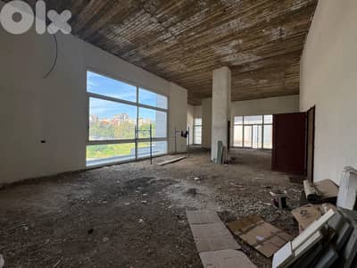 Showroom for rent in Sin El Fil - معرض للإيجار في سن الفيل
