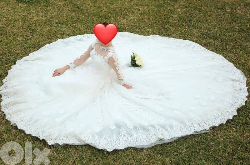 wedding dress 0