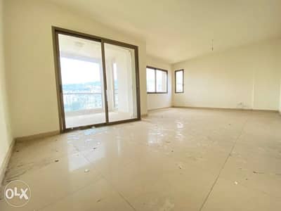 A 3 bedrooms apartment for rent in Jdeideh