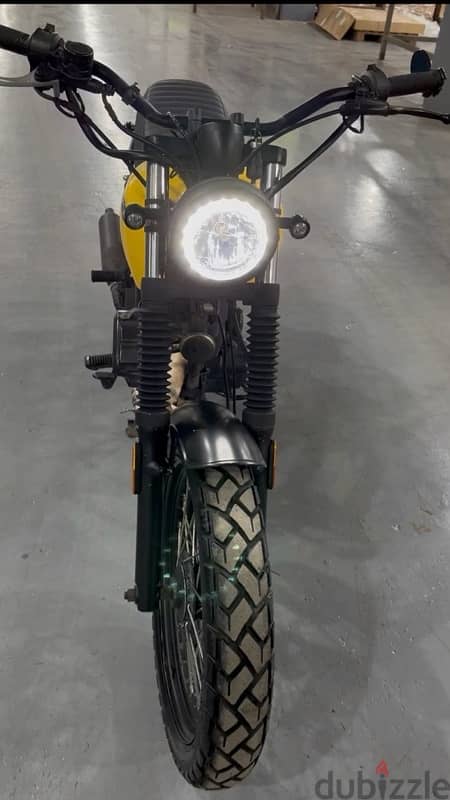 Brixton 150 cc 4