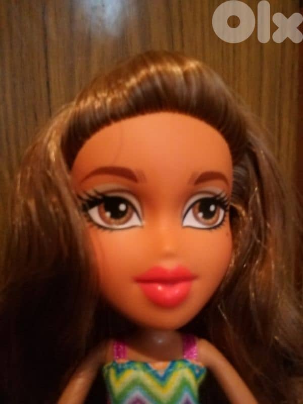 STUDY ABROAD YASMIN GO TO BRAZIL2015 flexi legs wearing MGA Great doll 3