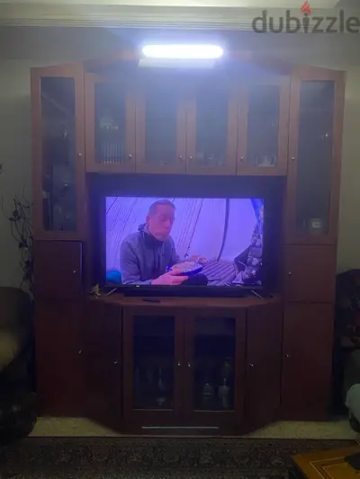 خزانة صالون مميزة