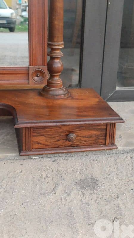 antique 3