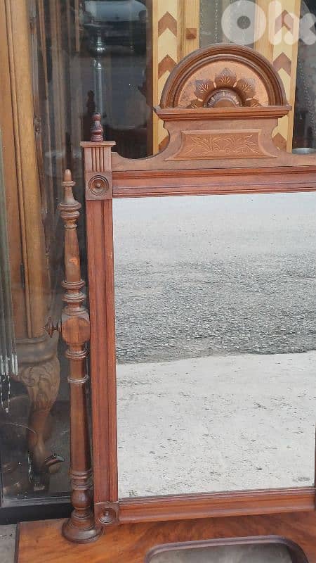 antique 4
