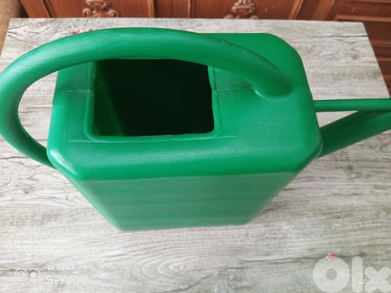 garden watering bucket 2