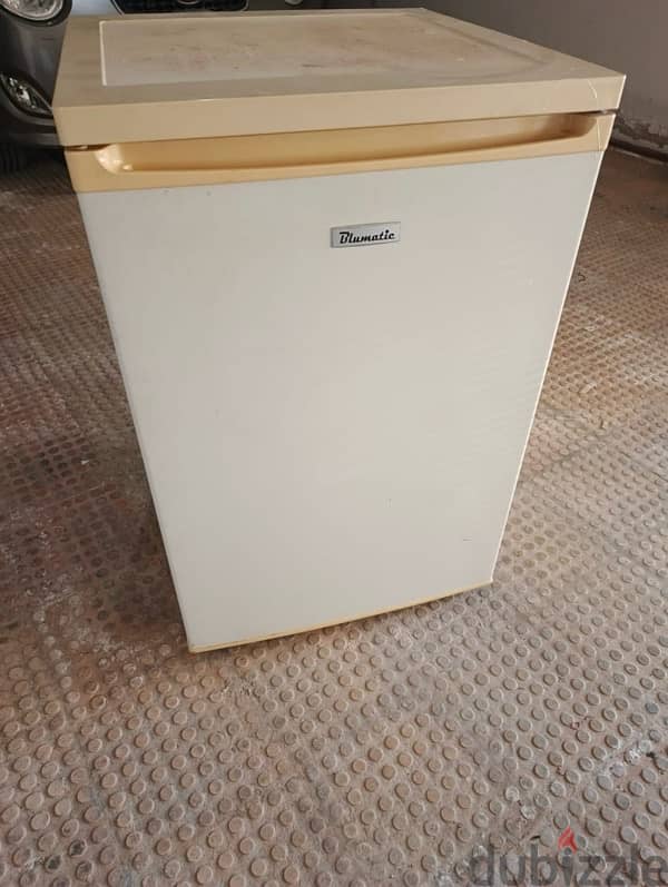 Fridge used like new 0