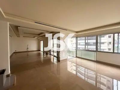 L17646- Apartment For Sale in Tallet Al Khayat, Ras Beirut