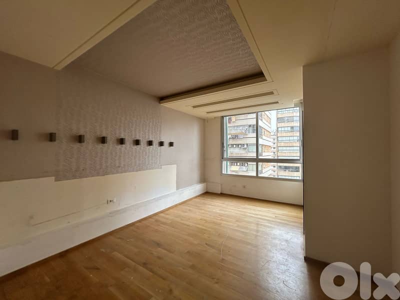 L17646- Apartment For Sale in Tallet Al Khayat, Ras Beirut 2