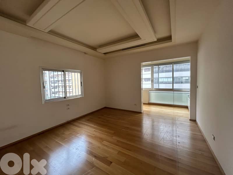 L17646- Apartment For Sale in Tallet Al Khayat, Ras Beirut 3