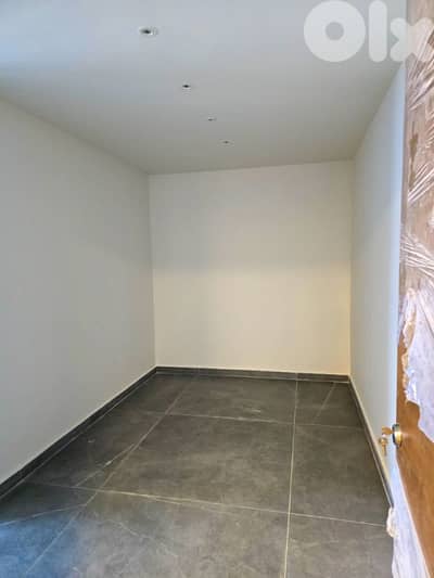 Prime location Brand New Office in Dbayeh, Maten.