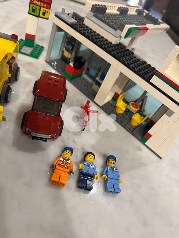 Lego Gas Station Collectible 1