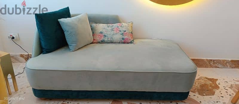 Lounger almost new 2