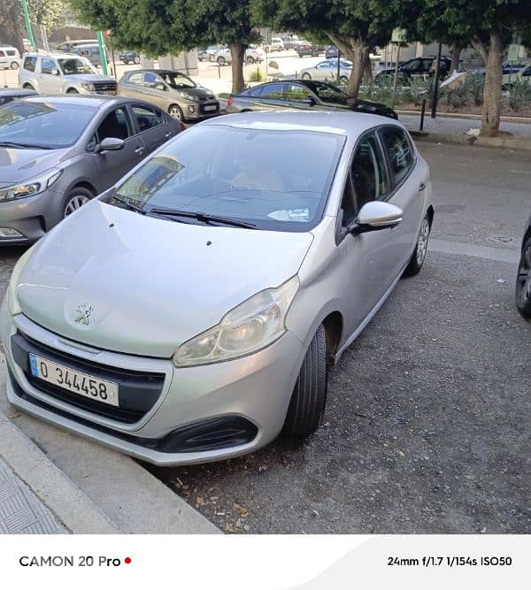 Peugeot 208 2016 0