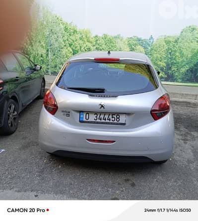 Peugeot 208 2016