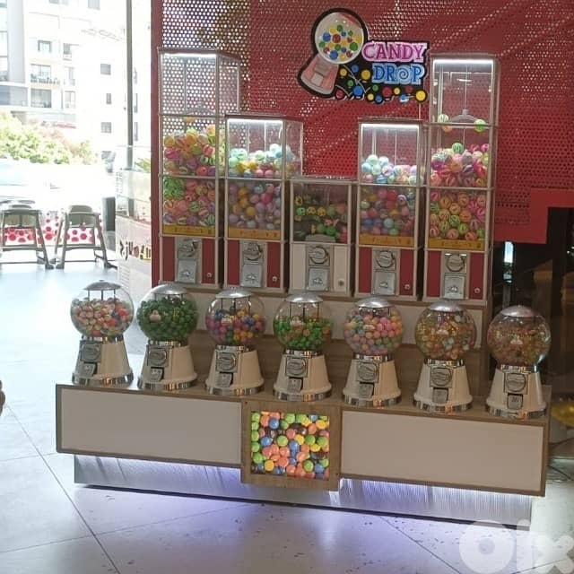 CANDY DROP CD122 - Coin Operated Vending Machine Station (Refurbished) 1