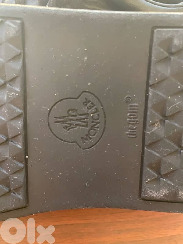 Moncler 5