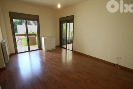 L01562 - Apartment for Rent in Brasilia with Backyard Garden