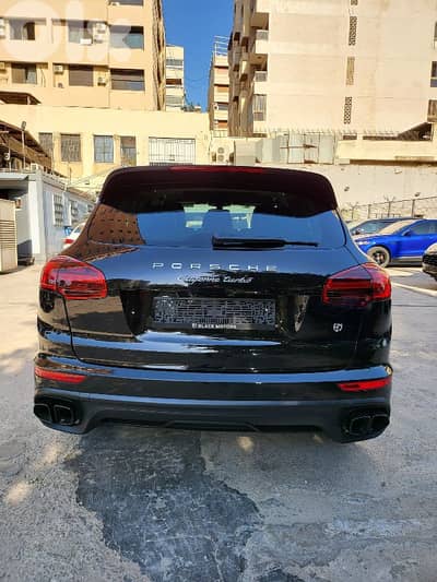 Porsche Cayenne Turbo 2016 Porsche Cayenne Turbo 2016