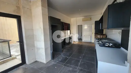 Apartment for Sale in Horch Tabet شقة للبيع في هورش تابت