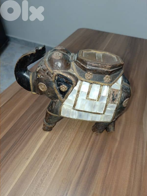 Vintage Handmade Wooden Elephant with Brass & Shell Inlay 4
