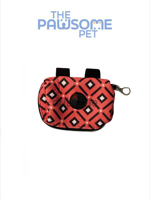 Pawsome's poop bag dispenser 2