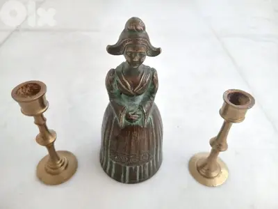 جرس وشمعدانان