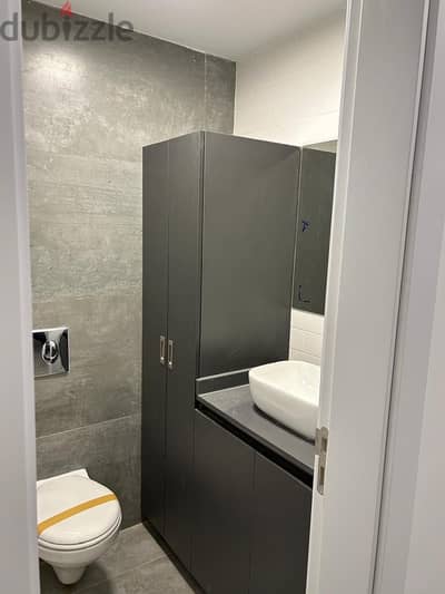 Modern Office For Rent 22nd floor- 57m2 - By Owner