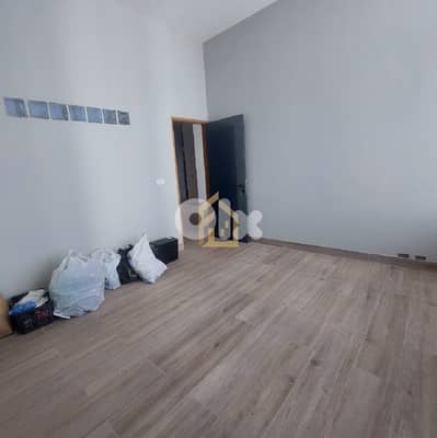 Office for sale in Achrafieh JD27 مكتب للبيع في الأشرفية