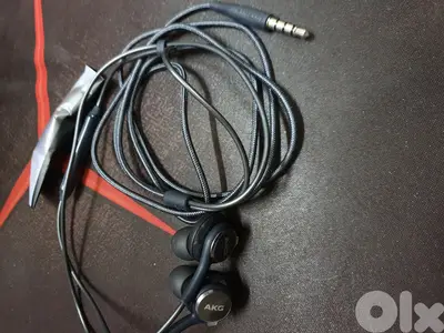 AKG Samsung wired