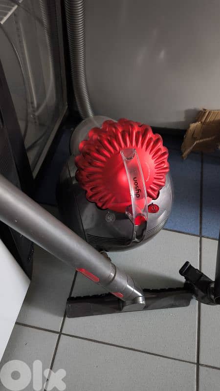 Dyson V8 refurbished 2