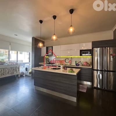 Very prime apartment in Haret Sakher شقة مميزة جدا في حارة صخر