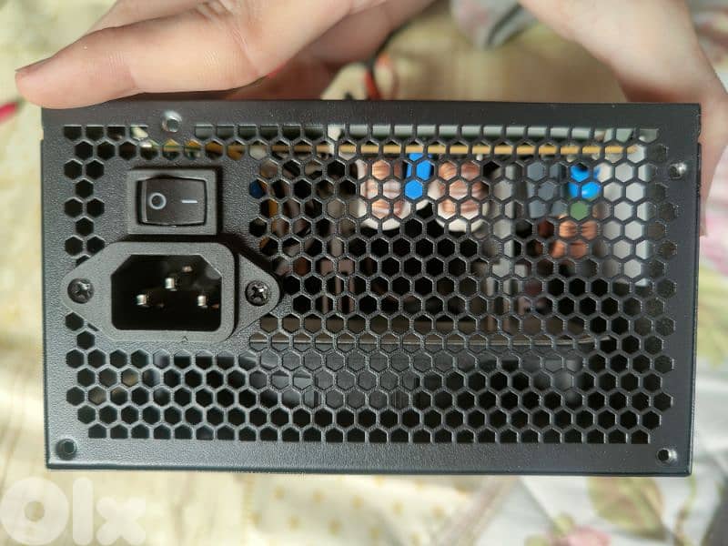 Aerocool VX Plus 750w Power supply [Non-Modular] 3