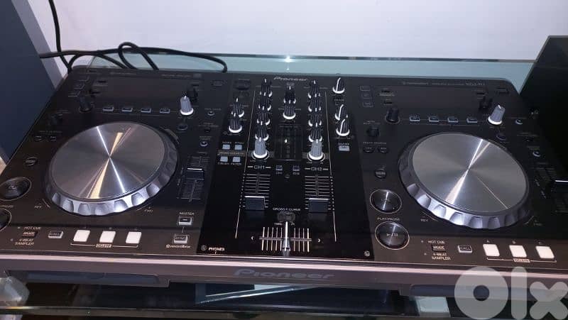 Pioneer XDJ-R1 Used Like New 0