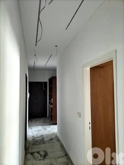 160 SQM Apartment in Haret Hreik, Baabda in a Calm Neighborhood