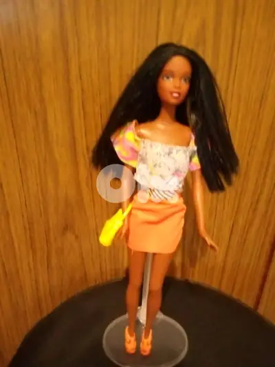 PURSES GALORE CHRISTIE Barbie AA Rare Mattel2002 great doll+shoes+bag.