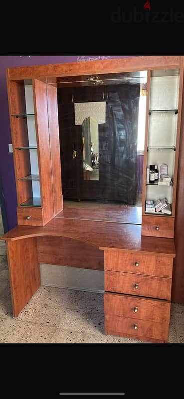 bed & commode 1