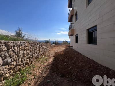 Apartment for Sale in Douar شقة للبيع في الدوار